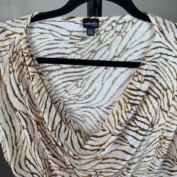 Rafaella Womens Textured Beige Top Size X-Large Cowl Neck Sleeveless Stretch - Picture 3 of 10